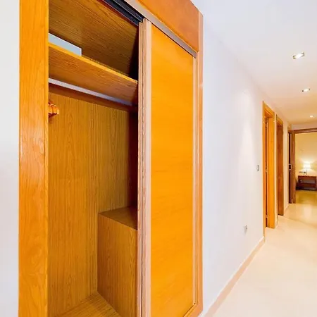 шикарная на первой линии -luxury On The First Line Sea Apartman *